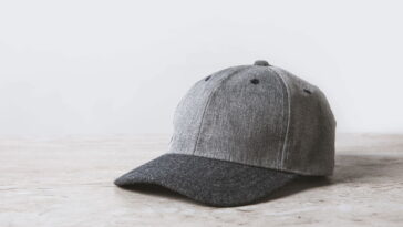 O que está por trás da relação dos brasileiros com o boné segundo a psicologia