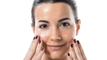 Essa mistura caseira com azeite virou queridinha nos cuidados com a pele