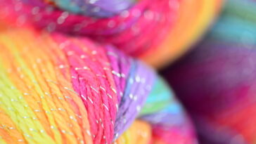 O chaveiro artesanal que virou sensação entre lembrancinhas criativas