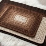 Jogo de tapetes retangulares degradê em crochê, a peça artesanal que encanta clientes