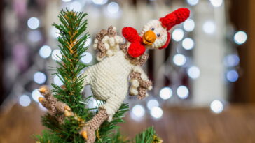 O amigurumi de galinha mais fofo do crochê para encantar sua cozinha