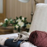 O detalhe dessa manta de crochê está encantando as crocheteiras do Brasil