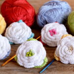 Rosa simples em crochê para iniciantes, um tutorial fácil