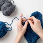 Cachecol de gatinhos em crochê está bombando entre crocheteiras criativas