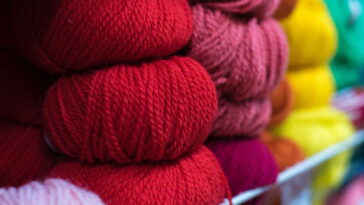 Transforme sua organização com o porta piranhas de crochê que une beleza e utilidade