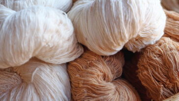 Jogo de tapetes retangulares degradê em crochê, a peça artesanal que encanta clientes