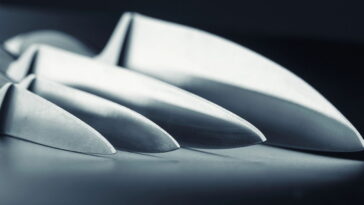 O truque simples que devolve o fio da faca e muda sua cozinha