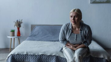 Dor nos seios na menopausa, o que é normal e quando se preocupar