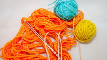 O detalhe em crochê que está aparecendo nos carros mais estilosos