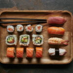 Como fazer chaveiro de sushi em crochê divertido e artesanal