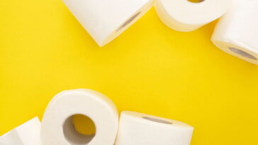 Esse detalhe em crochê transformou a decoração do banheiro