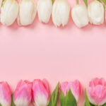 Essa flor em crochê está conquistando corações nas mesas decoradas
