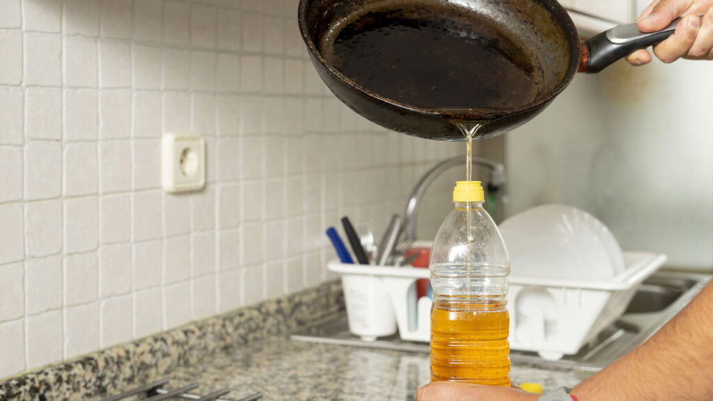 Veja como prevenir entupimentos e como transformar este problema em uma solução criativa