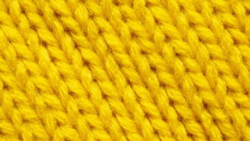 O vestido infantil que virou xodó entre as mães e crocheteiras