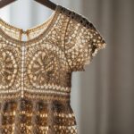 Esse vestido de crochê é a prova de que o feito à mão nunca sai de moda