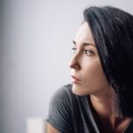 Se você fala demais em momentos assim, pode estar se prejudicando de acordo com especialistas