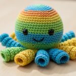 Amigurumi de polvo em crochê macio que acalma e encanta
