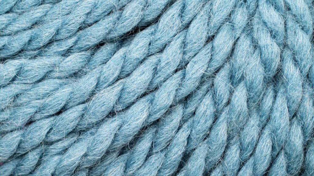 A peça de crochê que está encantando as mamães crocheteiras