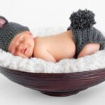 Esse kit de crochê com orelhinhas encantou quem ama peças infantis feitas à mão