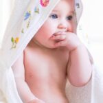 O detalhe nesse crochê infantil encantou quem ama praticidade com amor