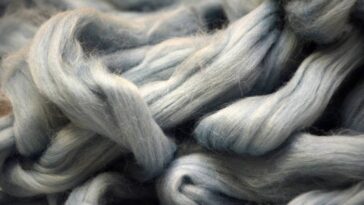 Como reutilizar crochê antigo e remodelar em peças novas com up-cycle artesanal