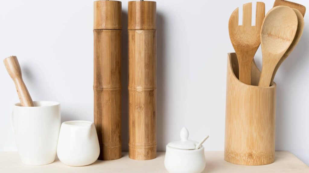 As 7 dicas para criar a bolsa de crochê com alça de bambu perfeita