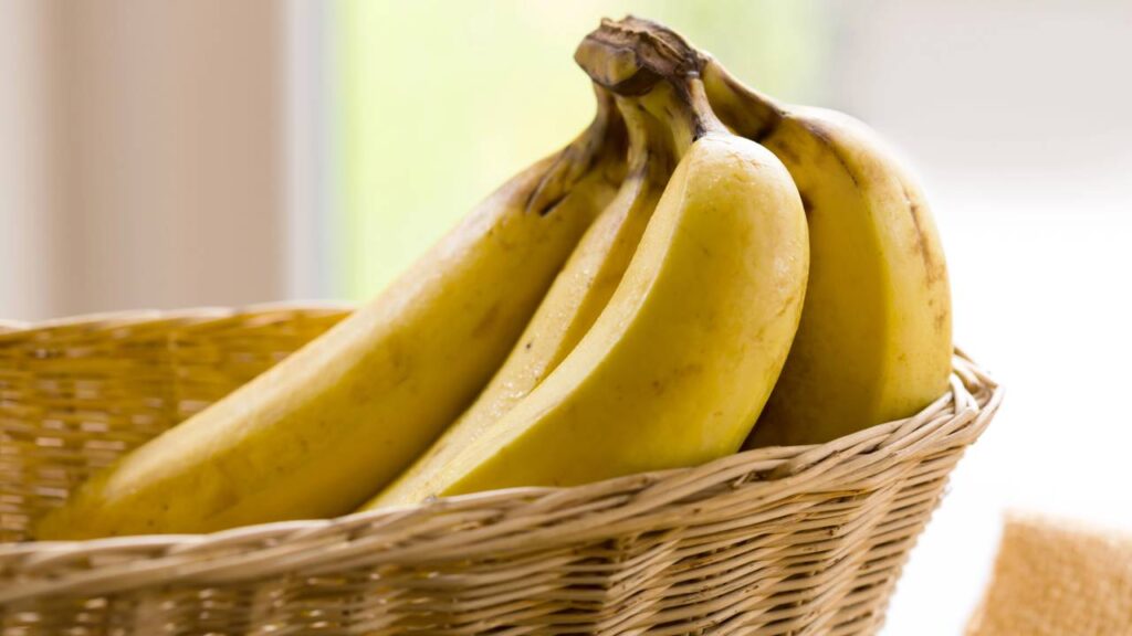 Como desinfetar bananas antes de comer e evitar contaminações
