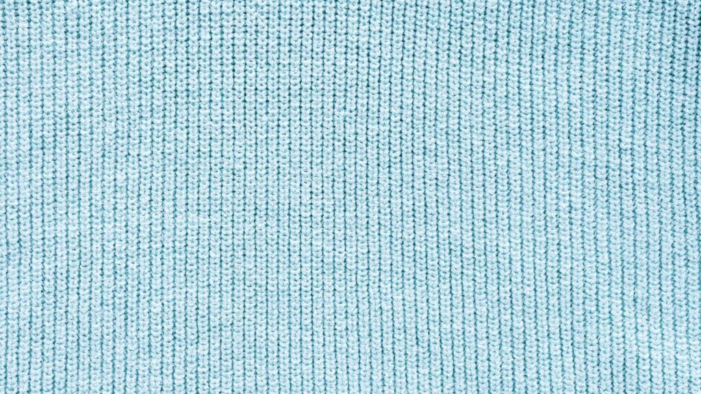 O tom que promete substituir o branco no verão e já está nas vitrines