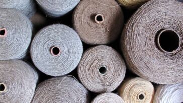 Restaurar crochê antigo para preservar memórias e renovar peças com amor