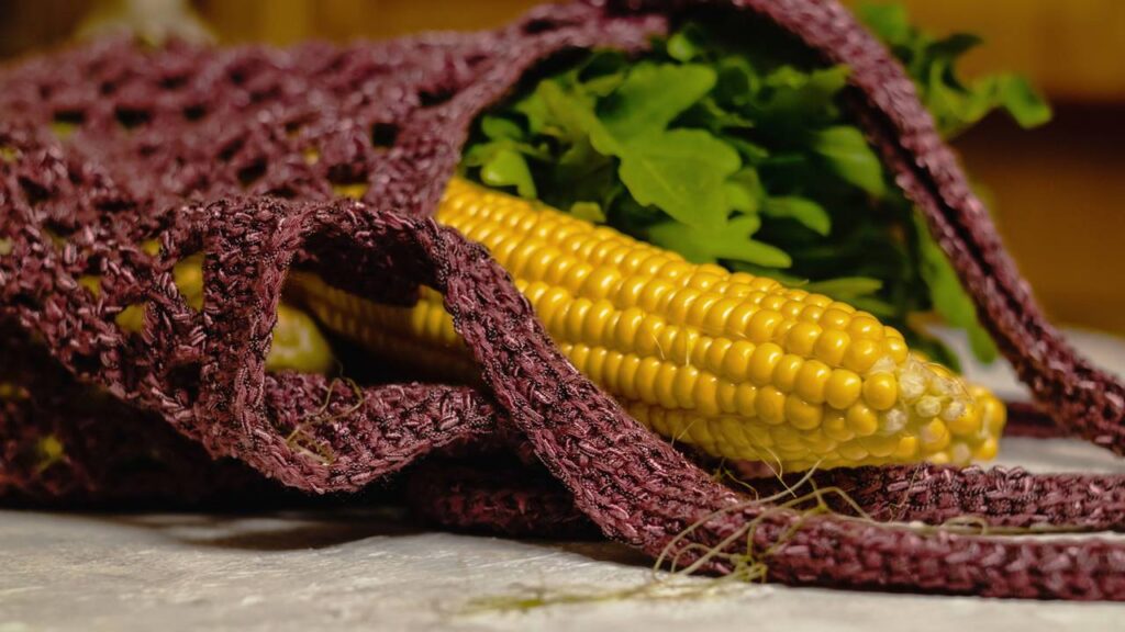 Bolsa de mercado em crochê resistente e ecológica que une praticidade e estilo