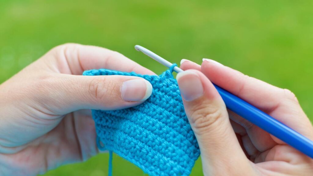 O truque artesanal em crochê que está deixando cozinhas mais acolhedoras e estilosas