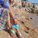 Macio, estiloso e durável, esse chinelo de crochê é pura praticidade