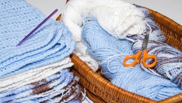 A manta de crochê mais desejada do momento é feita com este ponto