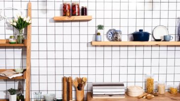 O método mais rápido e seguro que acabou com moscas na minha cozinha