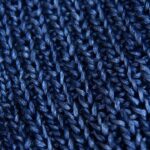 Elegância em cada ponto, aprenda a fazer a clutch de crochê com fecho metálico e pérolas