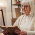 Quem chega aos 80 com clareza mental costuma seguir esses hábitos simples