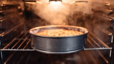 Esse hábito comum pode estar deixando sua cozinha mais suja do que parece