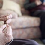 Restaurar crochê antigo para preservar memórias e renovar peças com amor