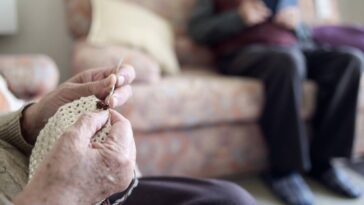 Restaurar crochê antigo para preservar memórias e renovar peças com amor