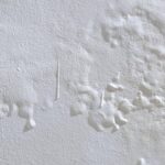 Como deixei minha parede limpa e protegida com um truque acessível que realmente funciona