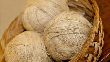 Essa lã fofinha conquistou crocheteiras pelo toque e leveza