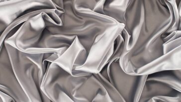 Esse tecido é produzido por um inseto e é símbolo de elegância há séculos