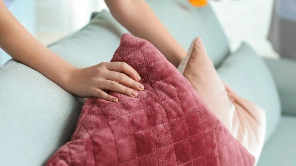 Você pode estar dormindo em um foco de bactérias sem saber