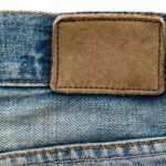 Como eliminar manchas de óleo na calça com um truque caseiro e rápido