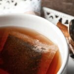 Você nunca mais vai jogar saquinhos de chá fora depois disso