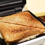 O eletrodoméstico mais arriscado da cozinha que muita gente deixa ligado sem saber do perigo