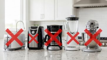 A tendência de 2026 aposta em cozinhas sem eletrodomésticos aparentes e com mais espaço livre