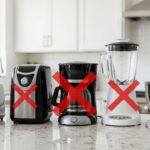 A tendência de 2026 aposta em cozinhas sem eletrodomésticos aparentes e com mais espaço livre