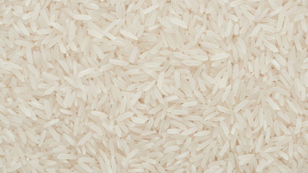 Por que cada vez mais pessoas estão colocando arroz e bicarbonato no quarto