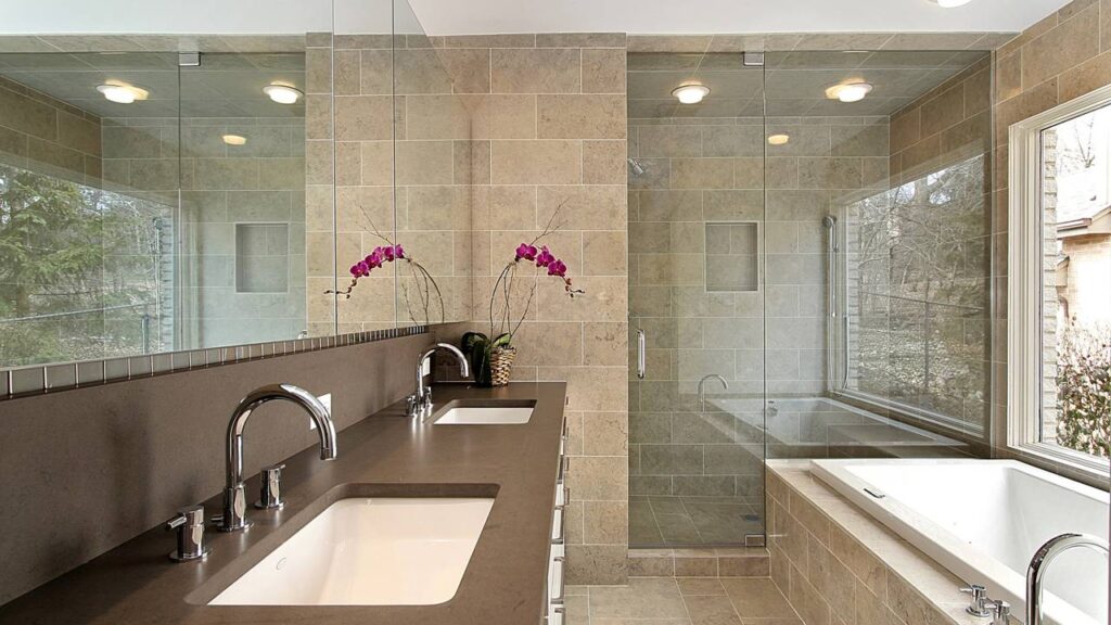 Veja o que usei e que realmente funciona para tirar as manchas do vidro do box